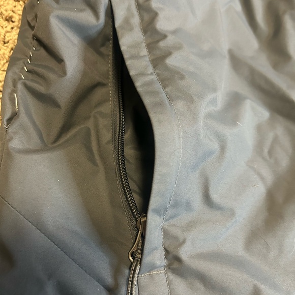 Men’s insulated grey winter Columbia jacket size medium size small - Picture 13 of 16